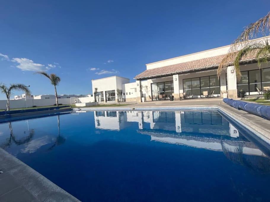 Laurel de Lagunillas Casa Fracc El Cielo Residencial Con Acceso A Casa Clubヴィラ エクステリア 写真